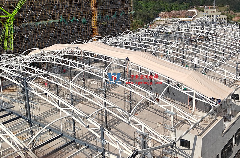 勞動最光榮，致敬一線工作者！