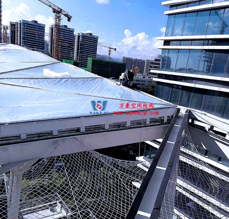 縱使烈日炎炎，腳步從未止歇！海南這個ETFE氣枕膜項目施工進度有最新消息