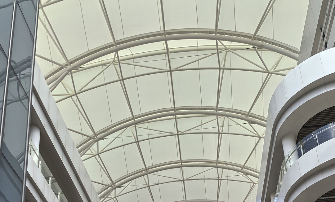 超強(qiáng)臺風(fēng)"摩羯"狂嘯登陸，這個膜結(jié)構(gòu)天幕經(jīng)受嚴(yán)峻考驗！