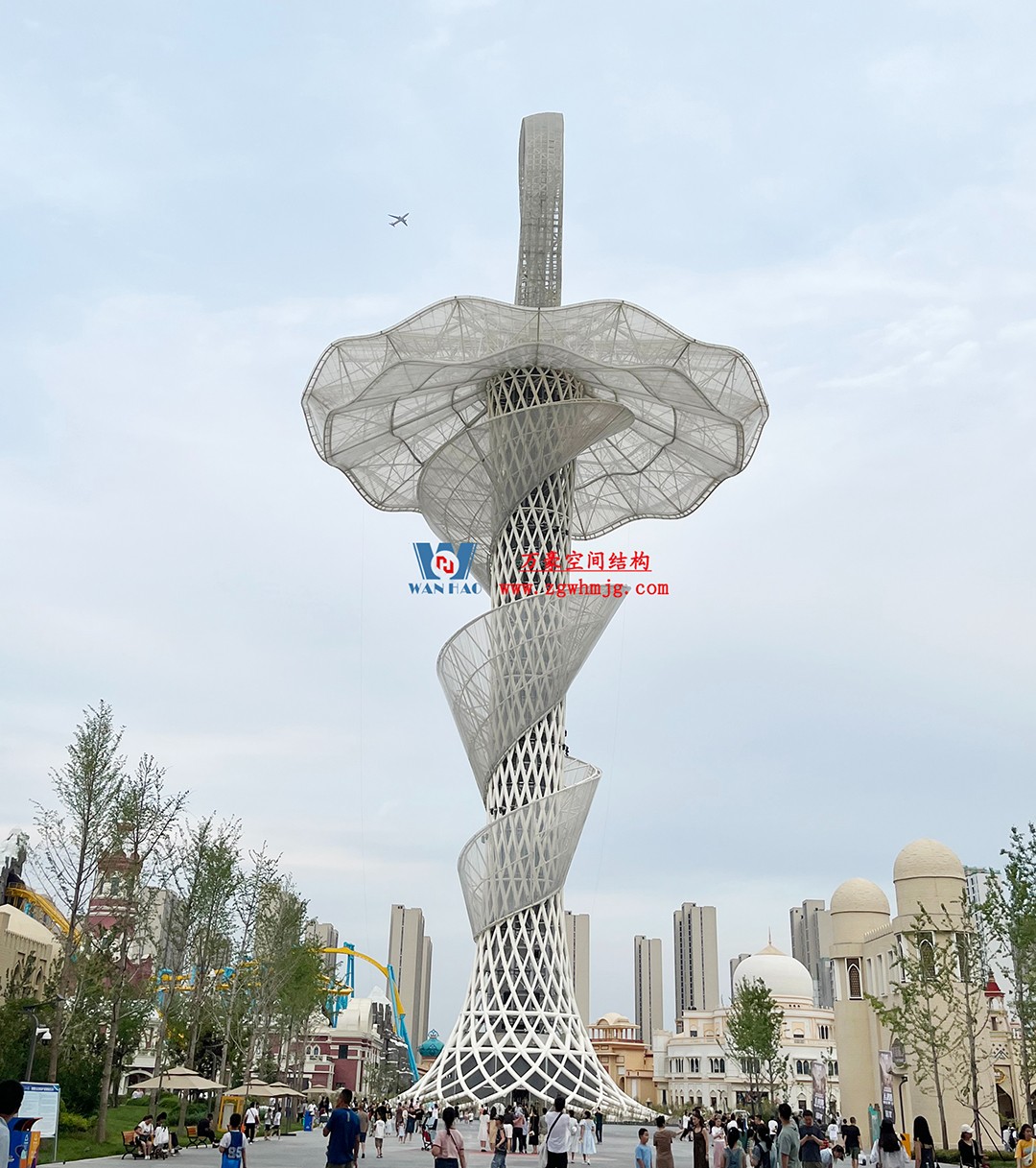 ETFE膜結(jié)構(gòu)地標(biāo)塔—以愛之名，點(diǎn)亮絲路歡樂世界