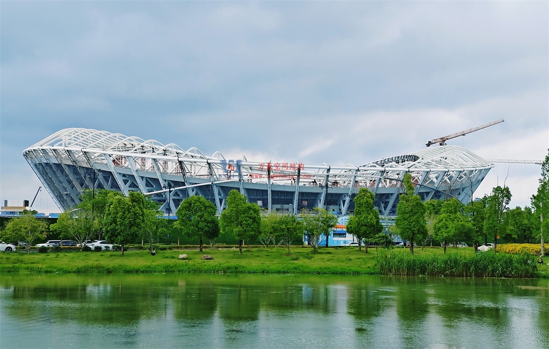 標(biāo)桿引領(lǐng)，智啟未來——萬豪集團(tuán)營銷、設(shè)計(jì)與技術(shù)骨干共赴無錫奧體中心，現(xiàn)場觀摩學(xué)習(xí)解鎖“創(chuàng)新密碼”