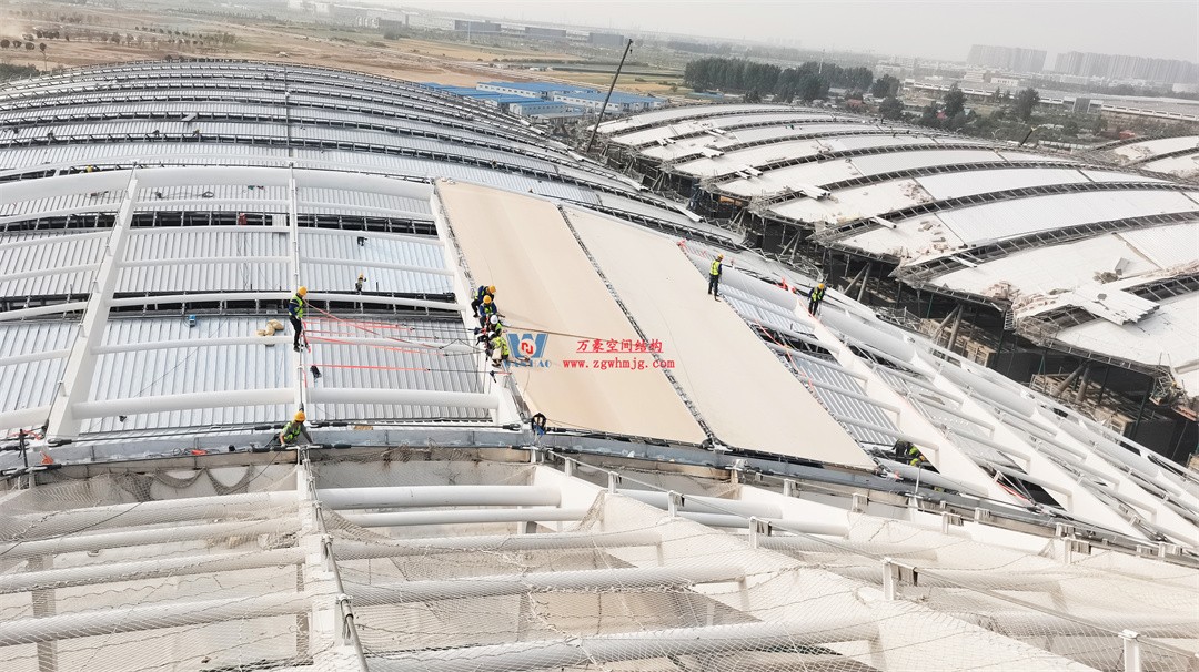 千帆競(jìng)發(fā)勢(shì)如虹｜中原國(guó)際會(huì)展中心膜結(jié)構(gòu)天幕攻堅(jiān)實(shí)錄，擎起中原會(huì)展新地標(biāo)！